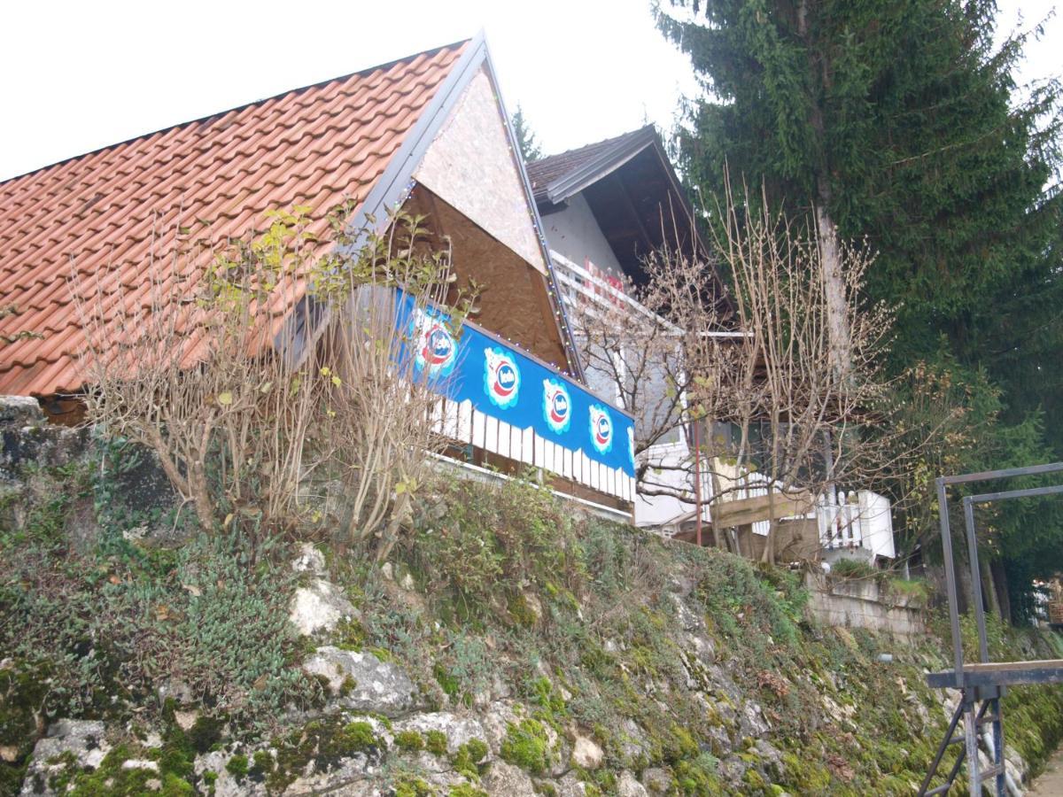 Alfa Daire Kulen Vakuf Dış mekan fotoğraf